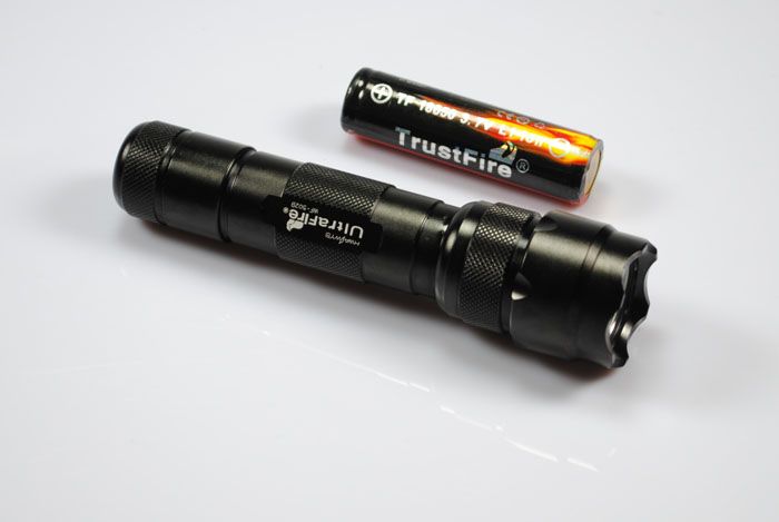 UltraFire WF-502B U2 LED Flashlight 1300 Lumens Compact Durable Outdoor Emergency Light for Adventures
