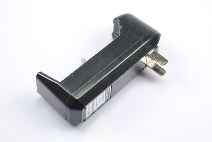 Universal Single Cell Charger Fast Charging Solution for 18650 16340 AA AAA CR123A Rechargeable Batteries