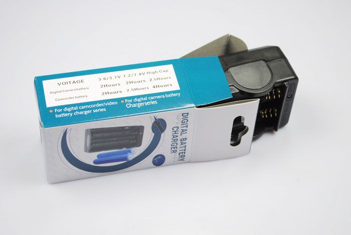 OEM Digital Battery Charger 2x18650 Rechargeable Batteries Smart Charging Travel Friendly Global Compatibility