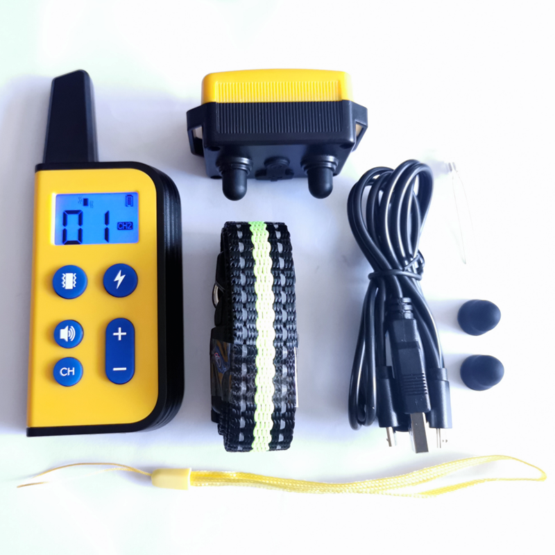 Waterproof Electric Dog Training Collar 1000m Range Adjustable Stimulation Levels for Humane Training