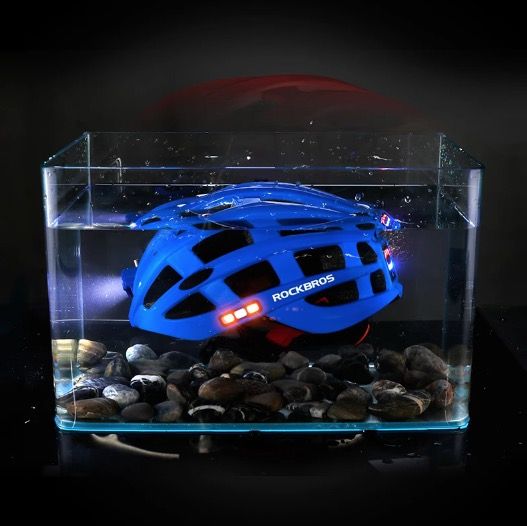 ROCKBROS Light Cycling Helmet Ultralight Helmet with Integrated Safety Lighting and USB Charging for Comfort